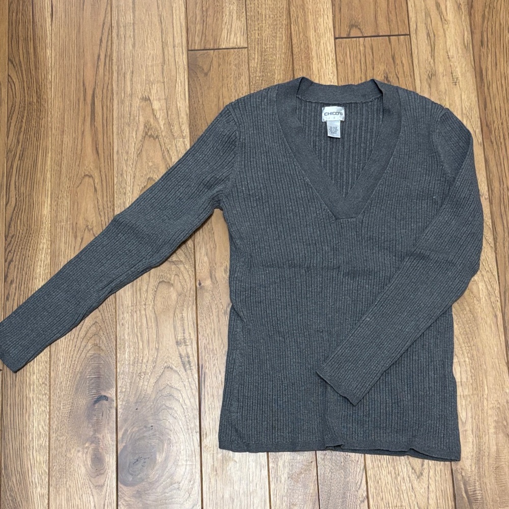 Chico's Dark Gray V-Neck Sweater